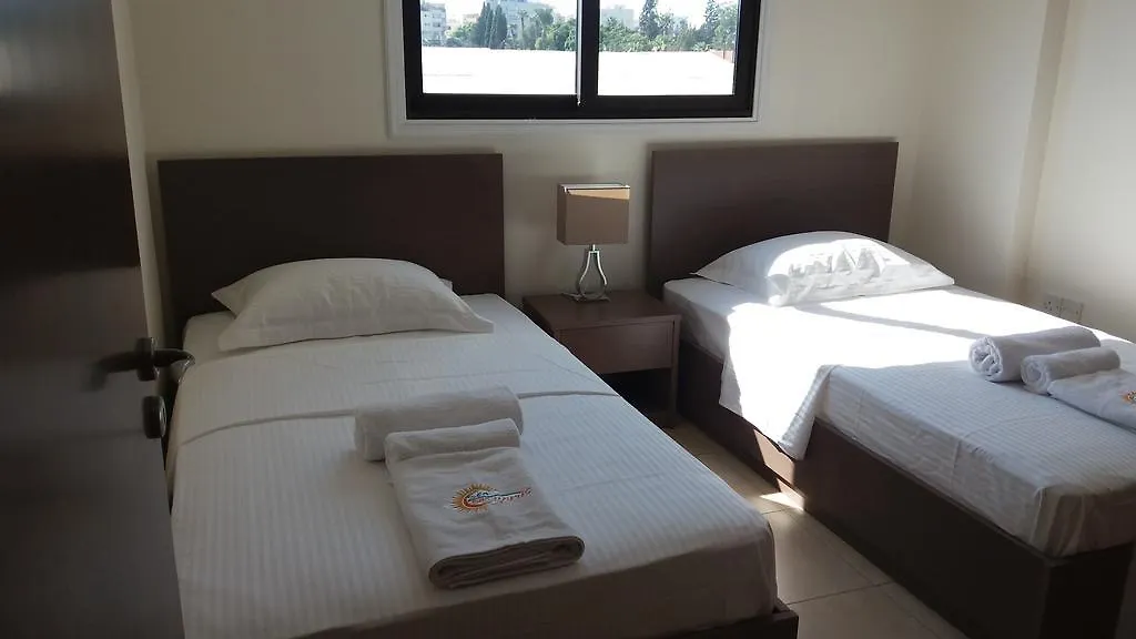 202 Mandritis Court Apartman Lárnaka